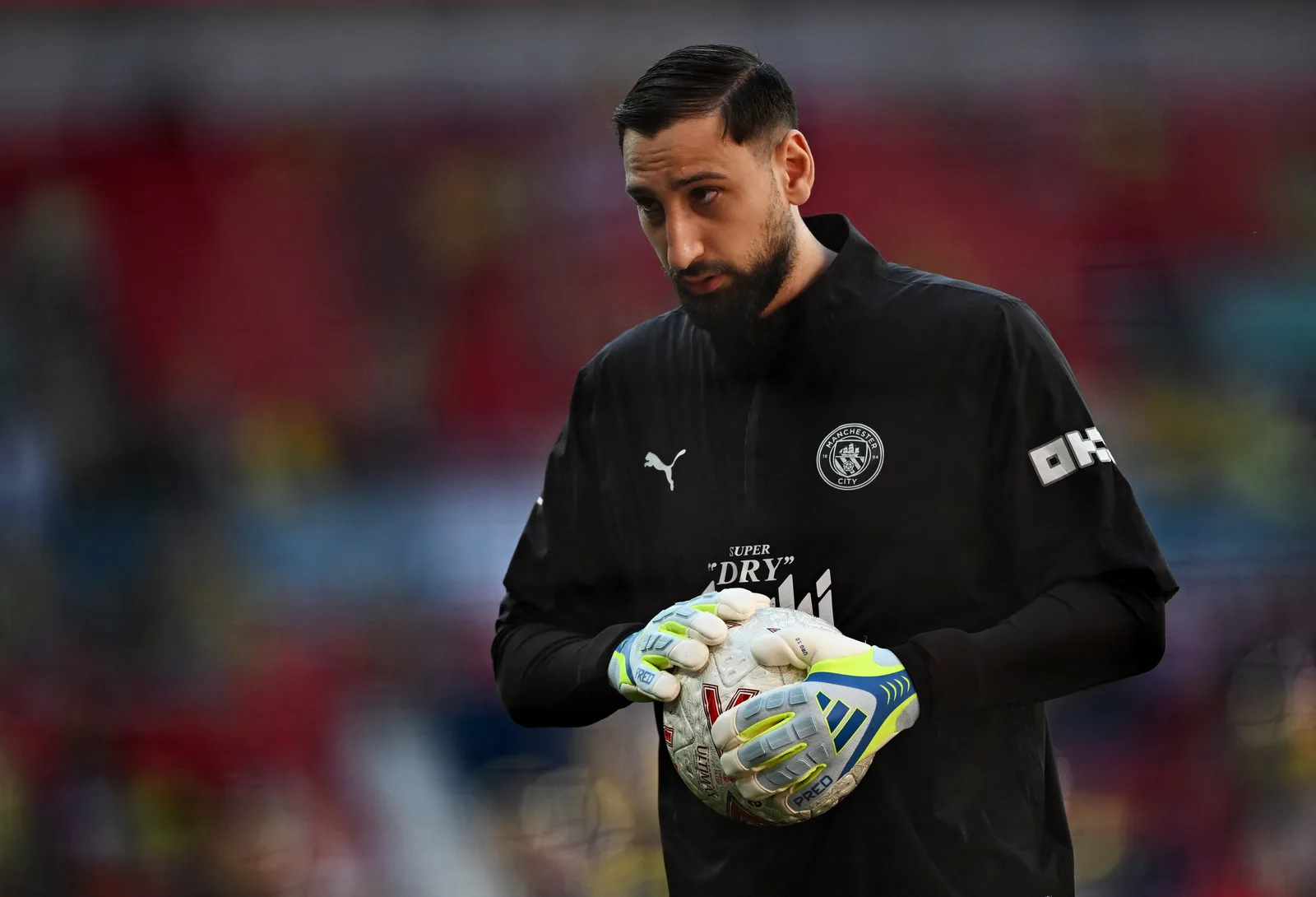 Julgamento detalha invasão à casa de Donnarumma em Paris