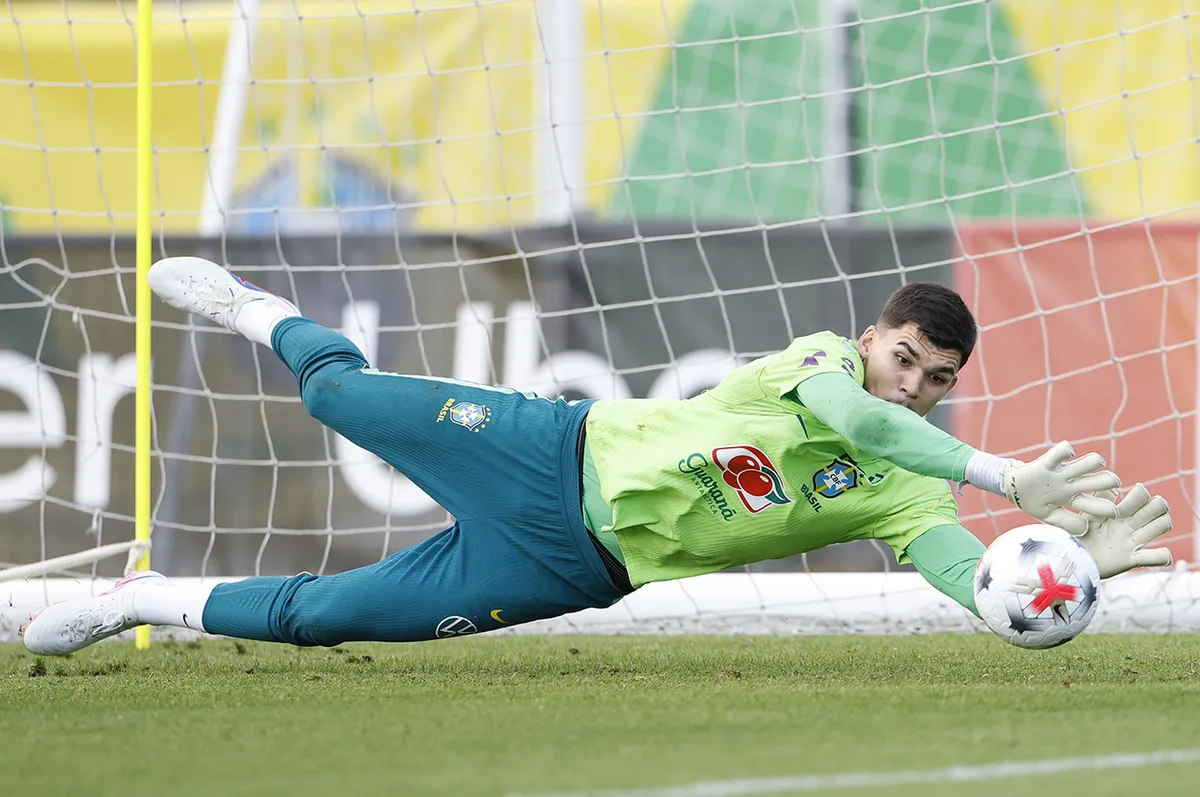Pedro Morisco pode estrear pela seleção contra a Austrália