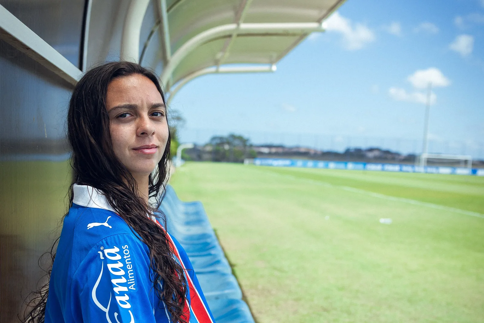 Bahia anuncia lateral Érica para o time feminino