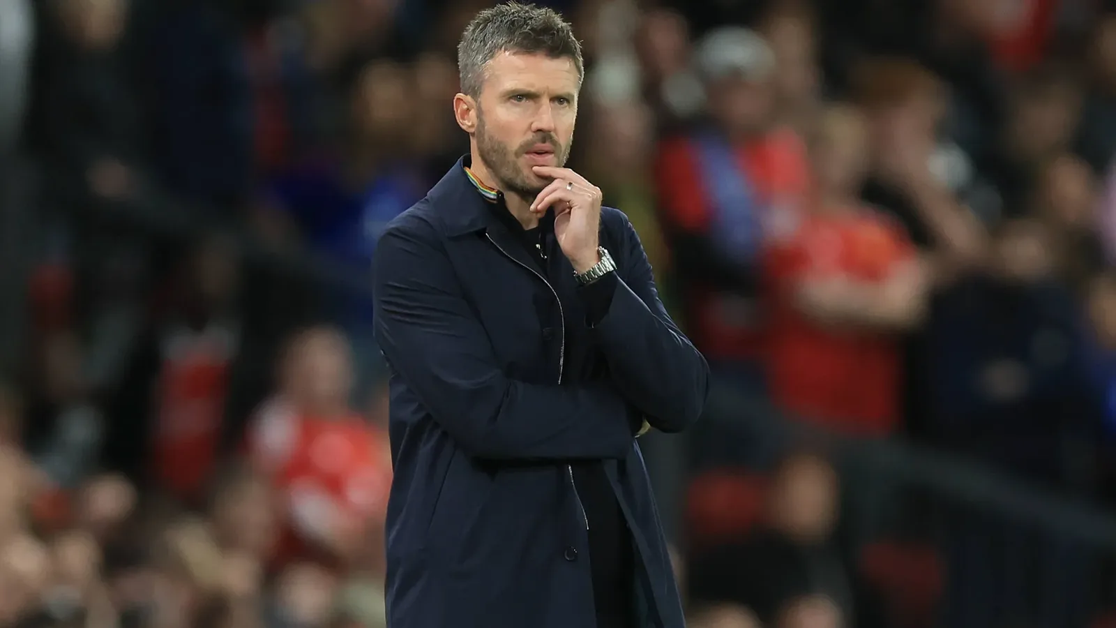 Carrick diz assumir críticas e minimiza debate sobre seu futuro no United