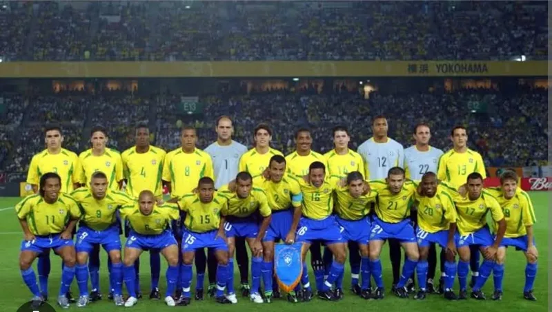 Roberto Carlos diz ter perdido 99% do patrimônio após problemas financeiros