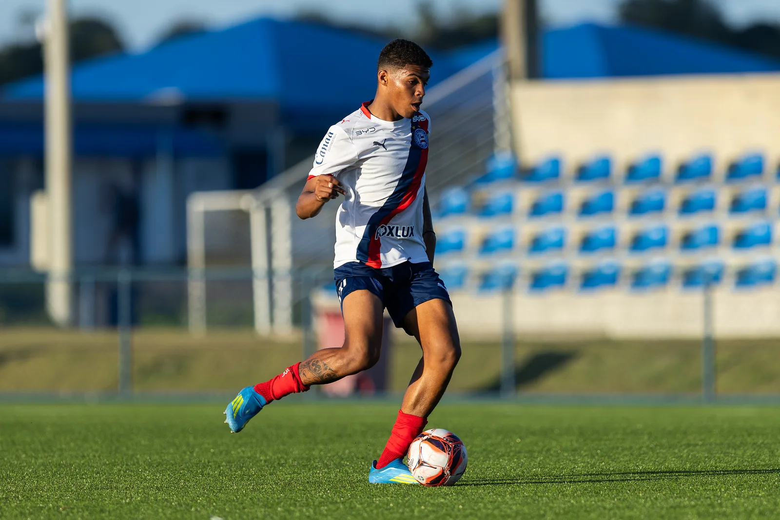 Bahia empresta Caio Suassuna ao Avaí até o fim de 2026