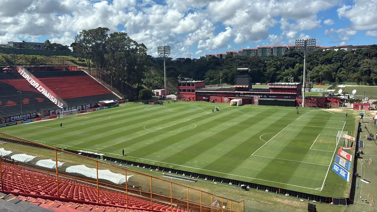 Vitória e Cruzeiro duelam no Barradão pelo Campeonato Brasileiro