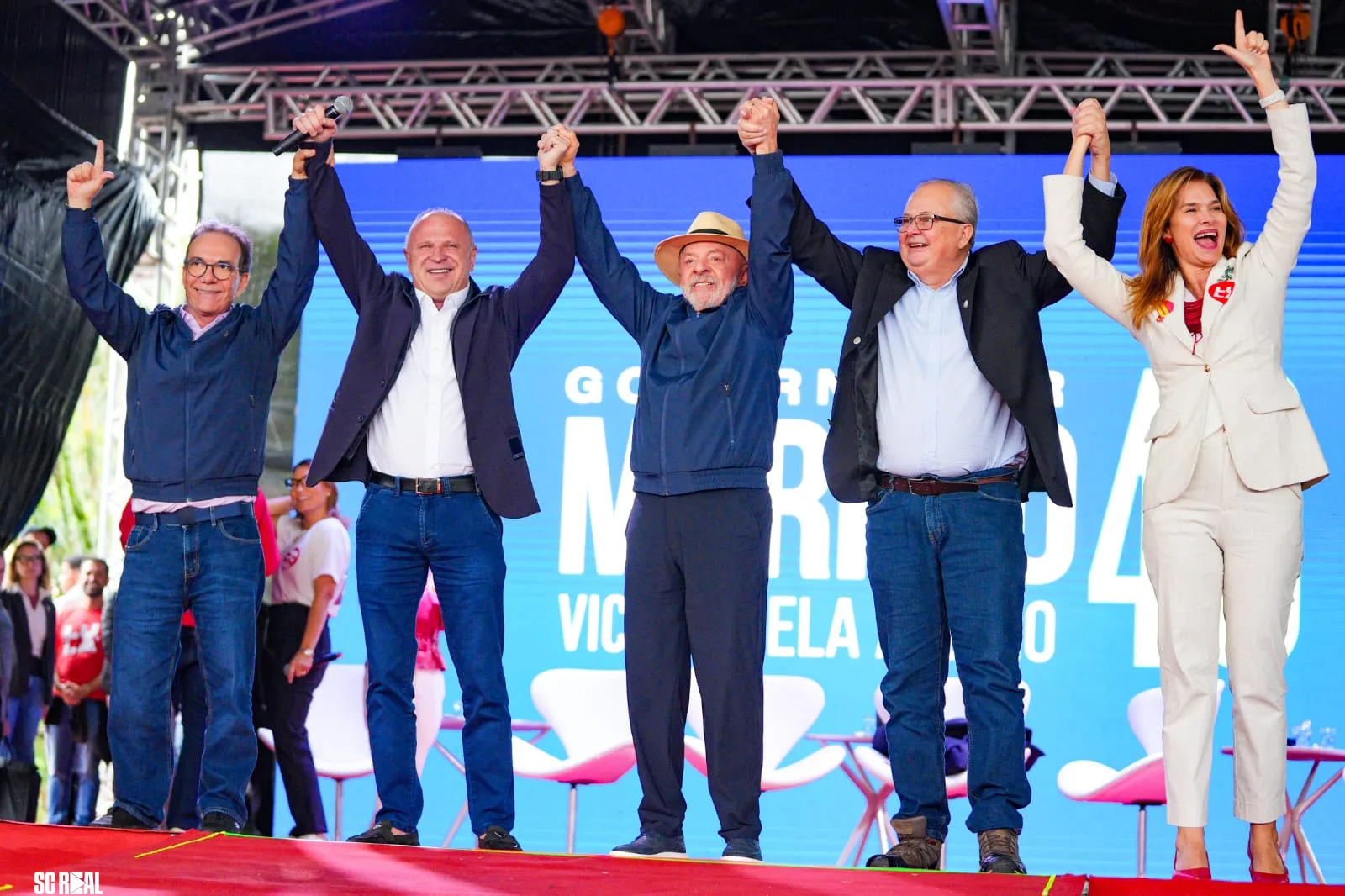 Lula reúne militância e reforça apoio a Merisio em ato de campanha em Florianópolis
