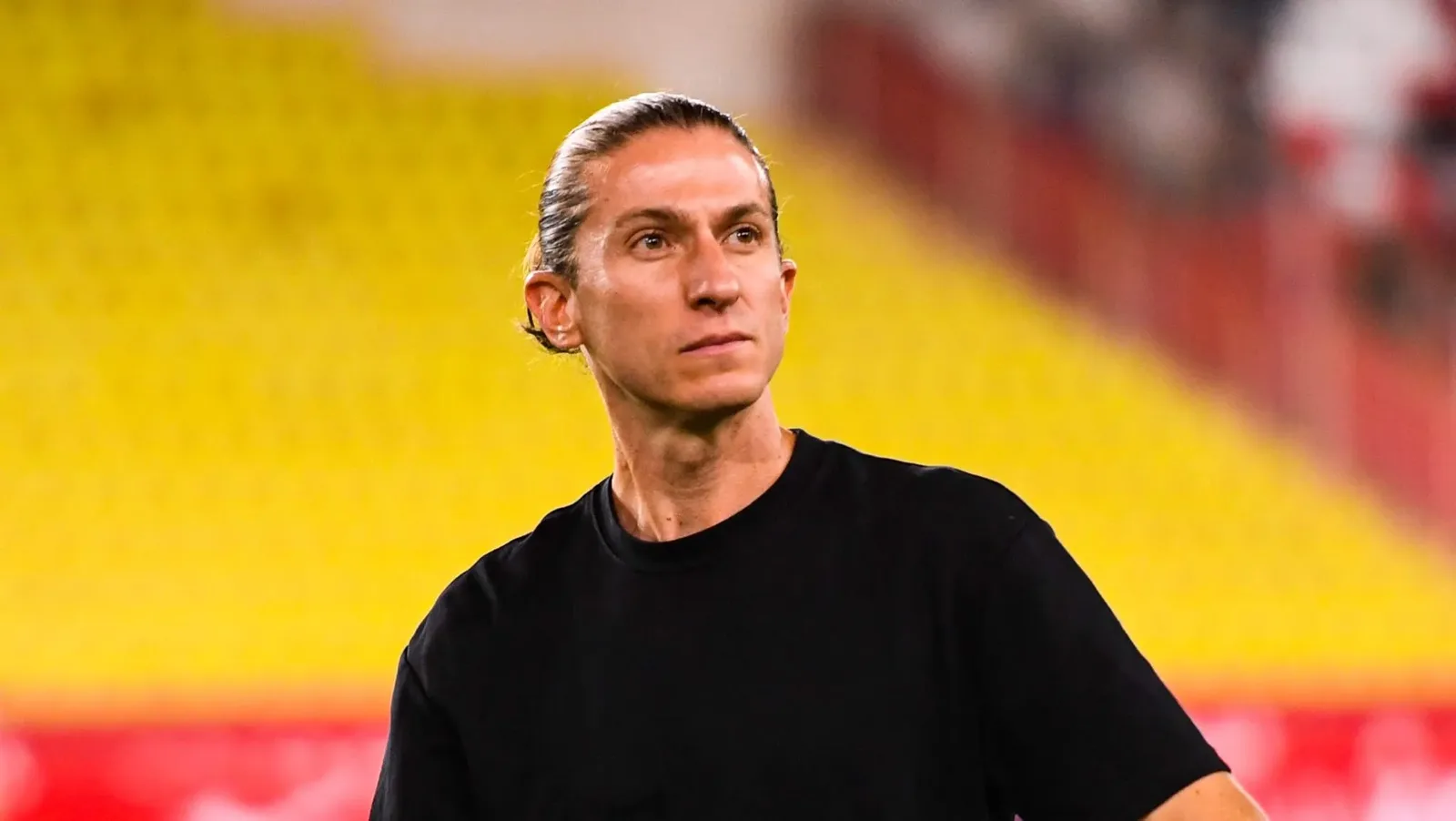 Filipe Luís começa no Monaco com cinco vitórias e liderança provisória na Ligue 1