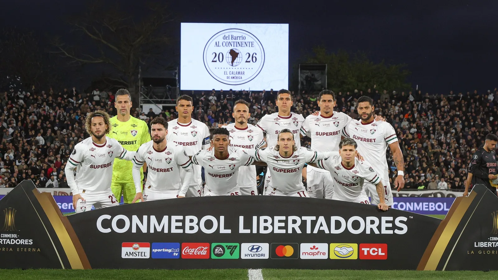 Fábio decide nos momentos-chave, e Canobbio lidera reação do Fluminense
