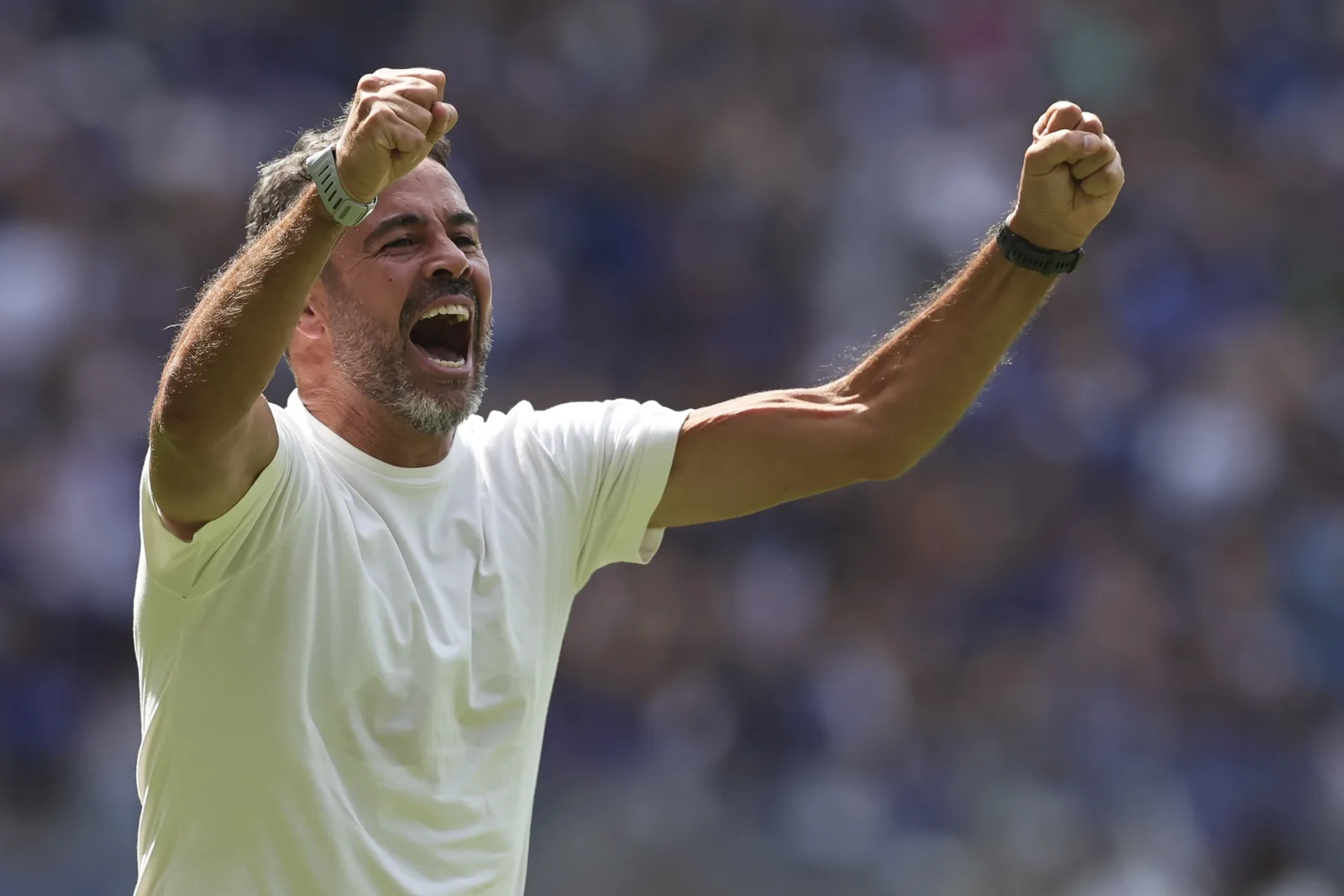 Artur Jorge completa turno e transforma campanha do Cruzeiro no Brasileiro