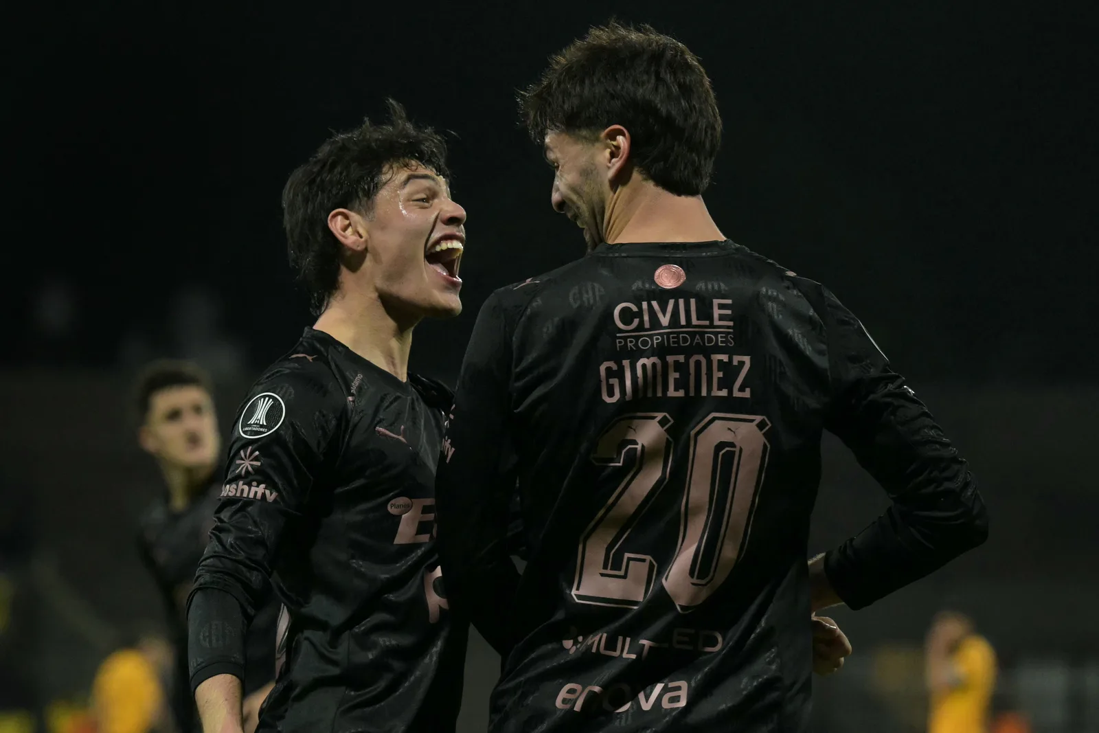 Platense chega às quartas da Libertadores com duas partidas sem vencer