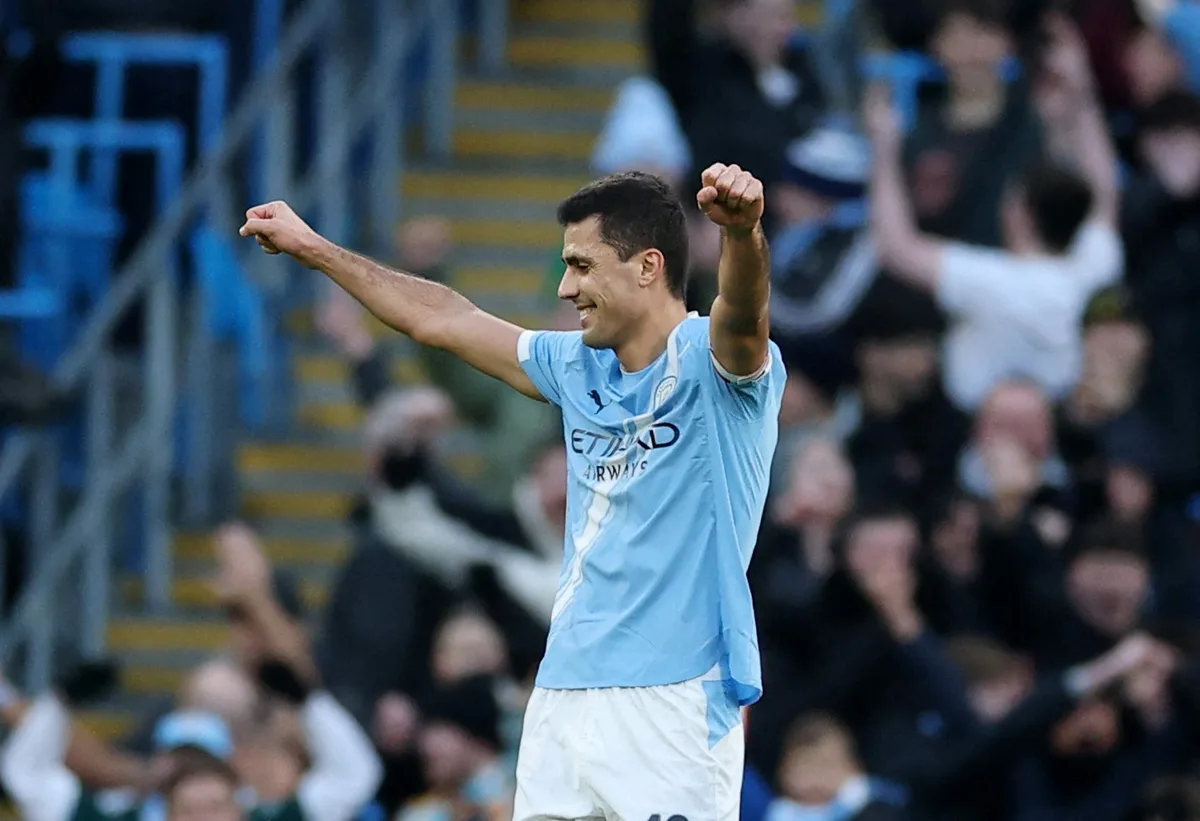 Rodri defende manutenção de títulos do Manchester City após caso financeiro