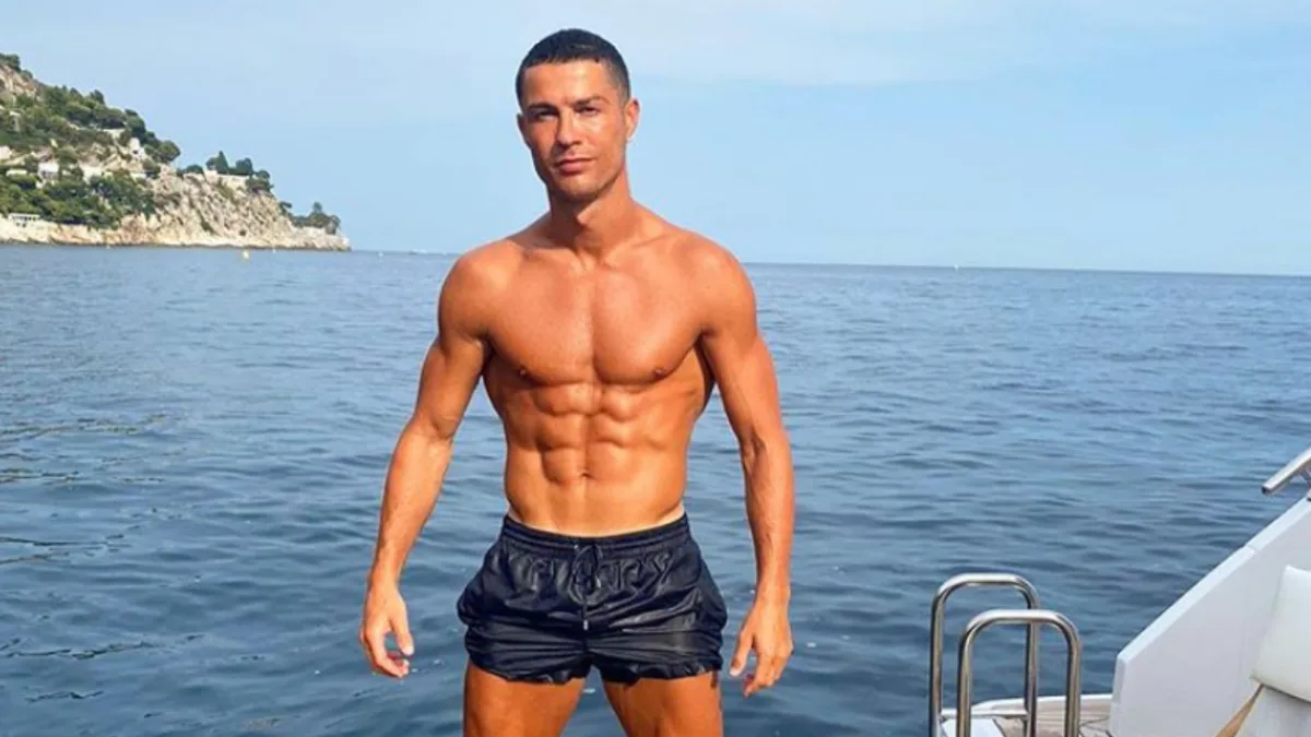 Constância é a base da dieta de Cristiano Ronaldo, diz nutricionista