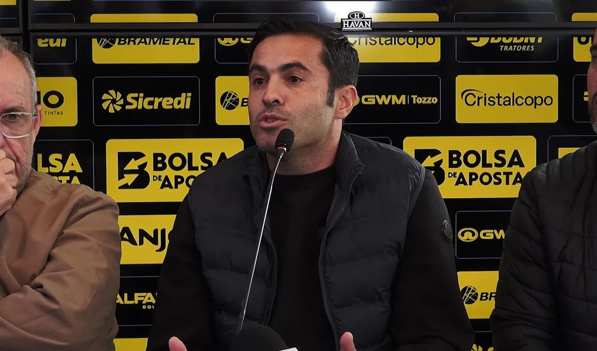Eder Citadin publica desabafo após saída de Eduardo Baptista do Criciúma