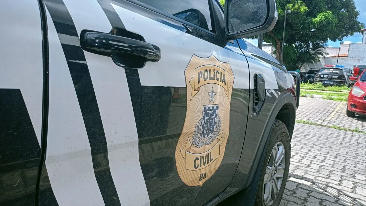 Homem é detido em Feira de Santana por ameaças enviadas em transferências via PIX