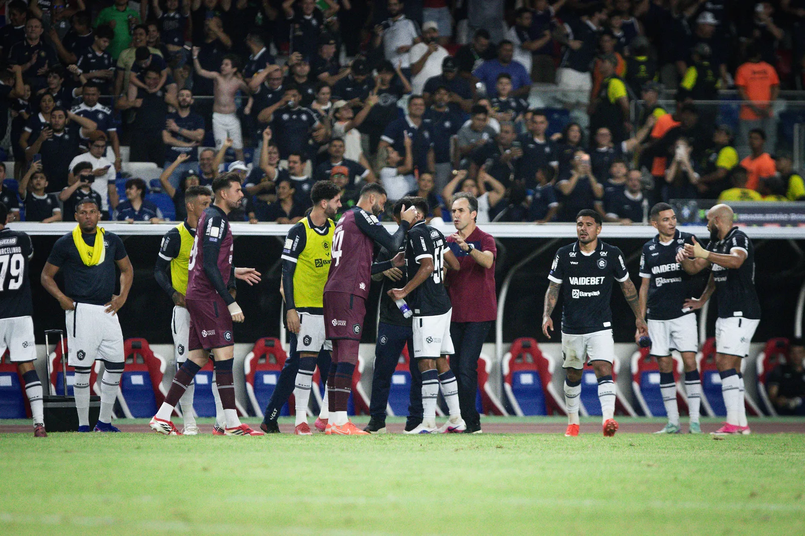 Remo troca Léo Condé por Thiago Carpini no comando técnico