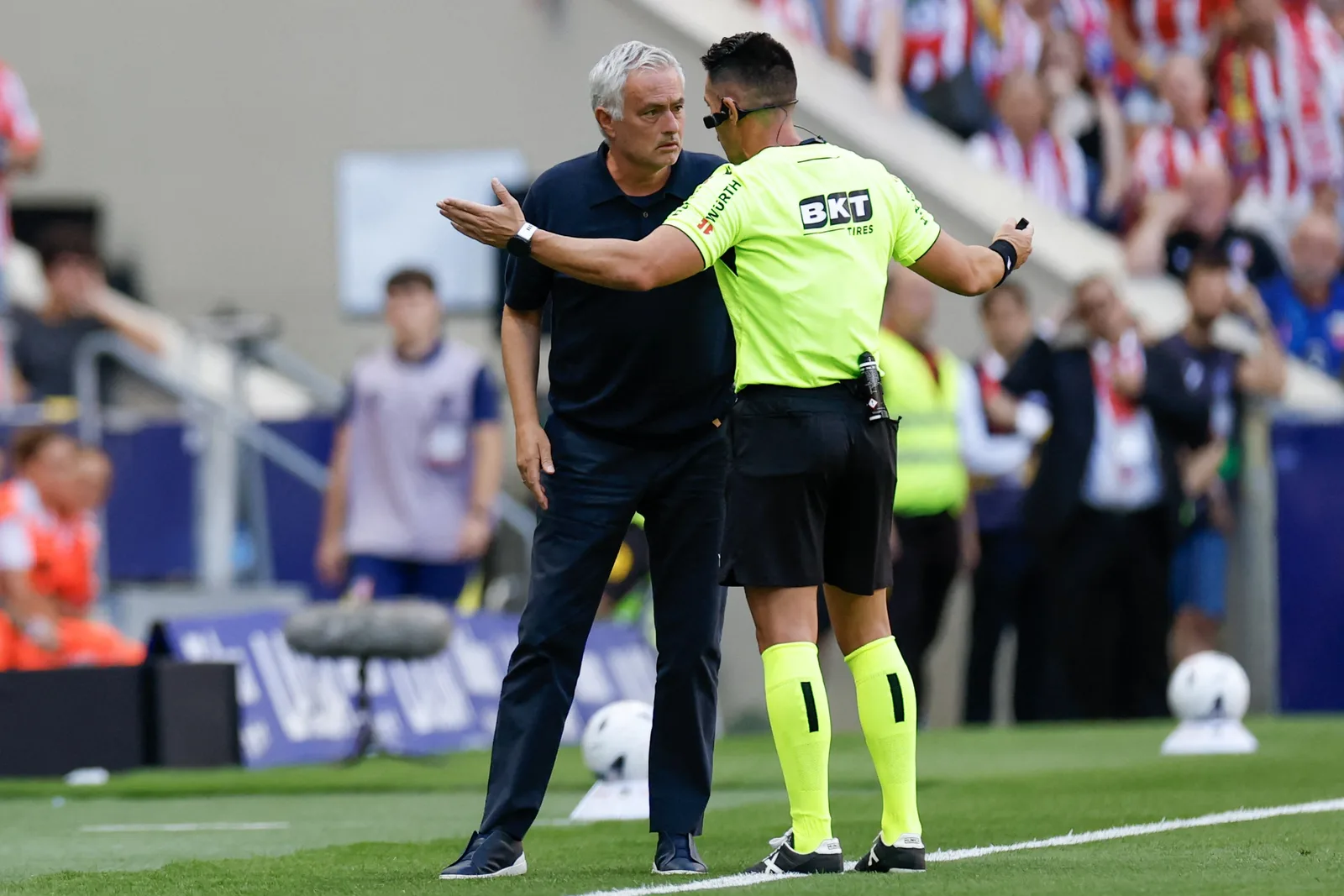 Makélélé critica Real Madrid de Mourinho após derrota para o Atlético