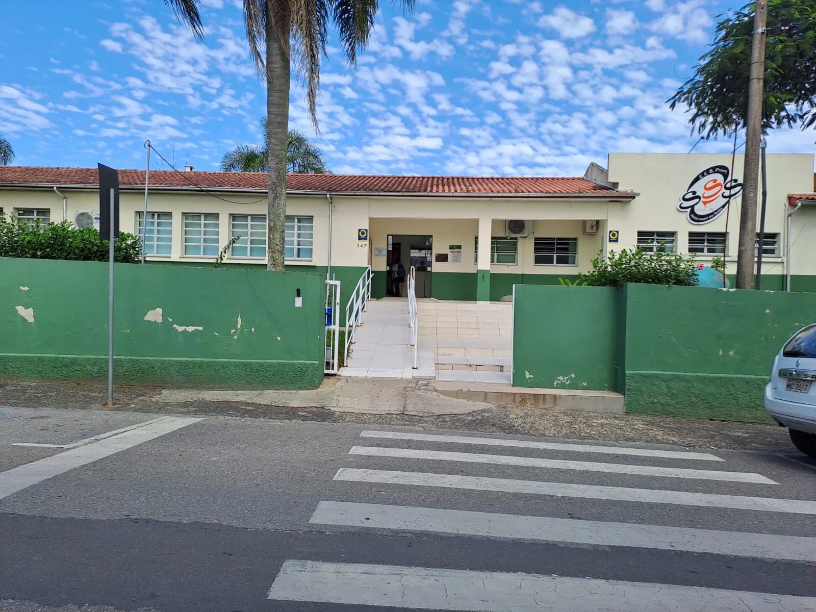 Governo não envia proposta e professores da rede estadual mantêm greve em SC