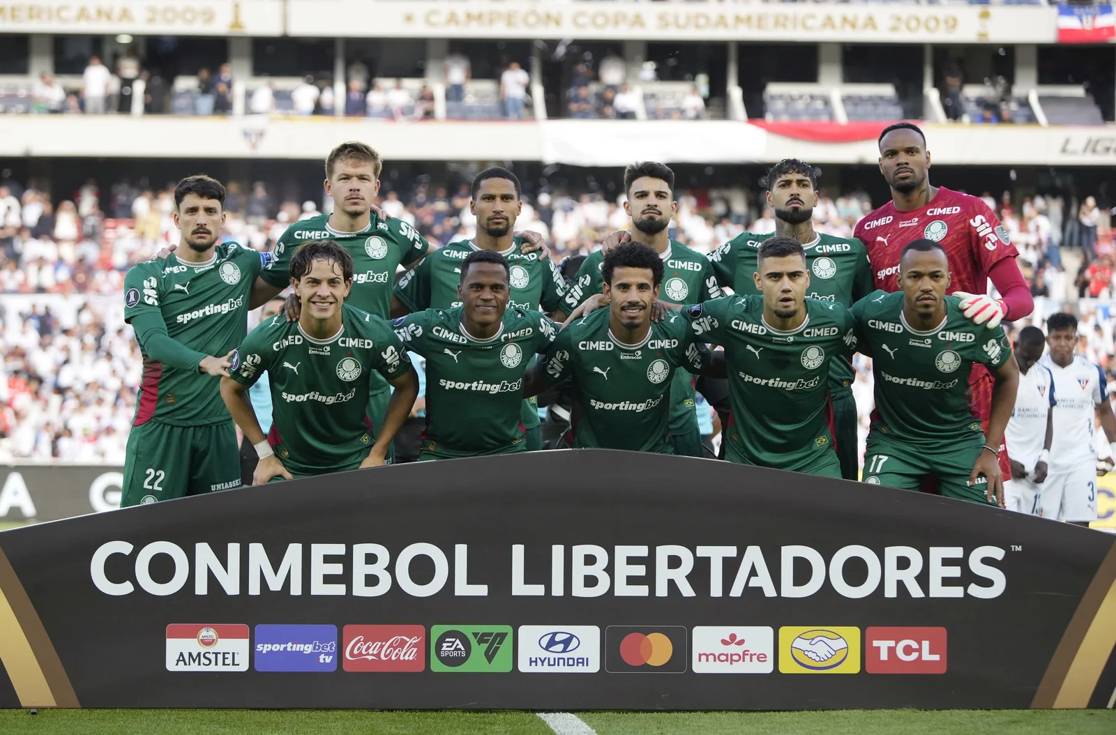 Carlos Miguel lidera avaliação do Palmeiras após defesa de pênaltis