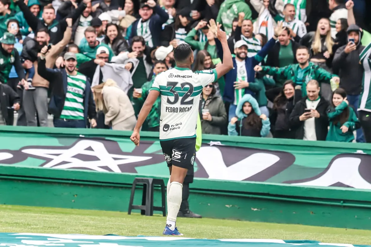 Mirassol supera o Coritiba no Couto Pereira e interrompe jejum no Brasileiro