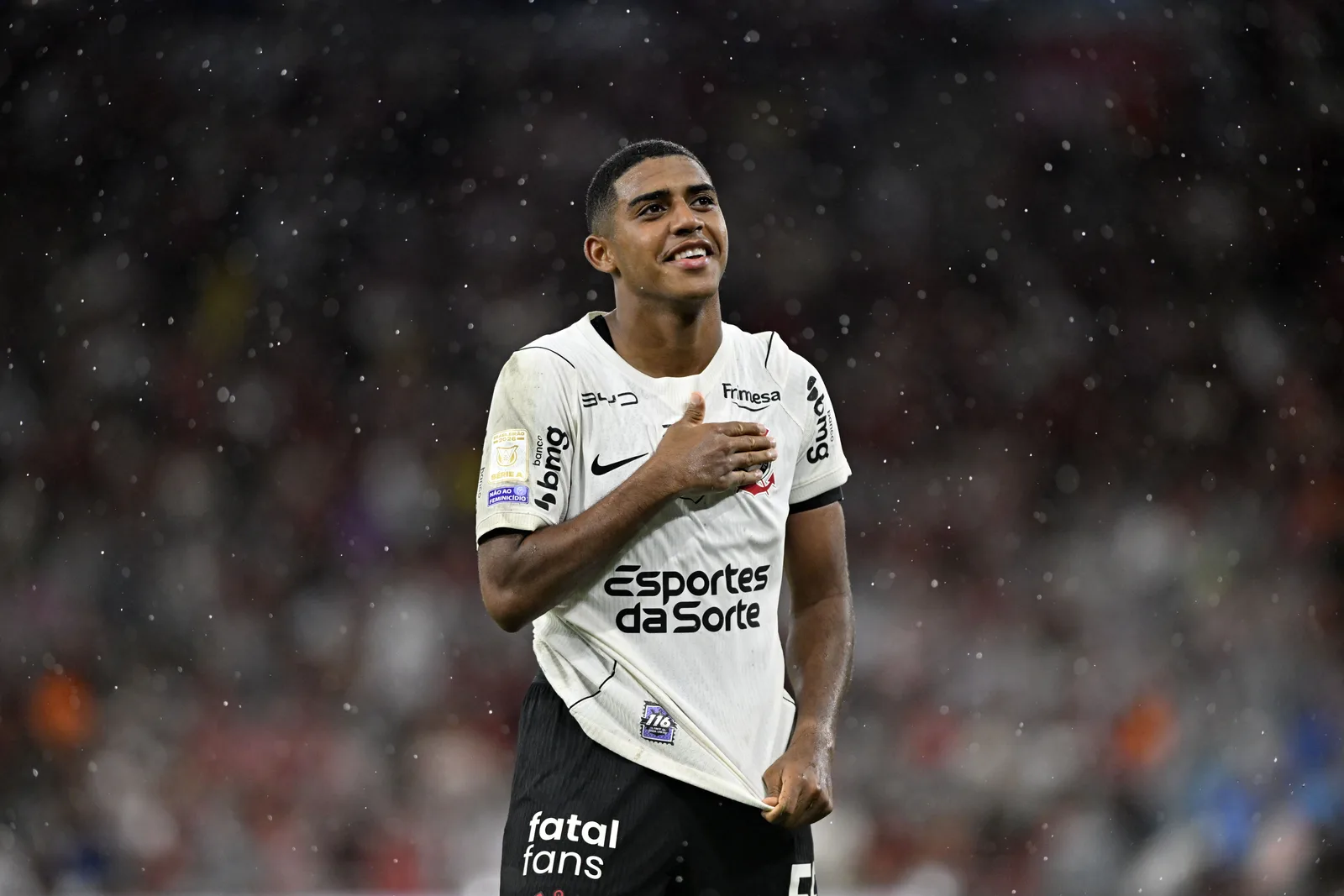Gui Negão revela que quase saiu do Corinthians e destaca confiança de Diniz