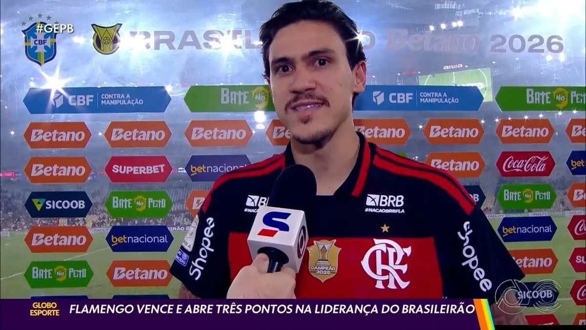 Flamengo inclui ex-jogadores em projeto financiado por leilão beneficente