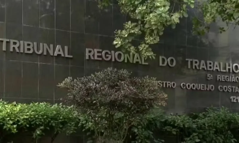 Vendedora será indenizada por assédio moral em loja de calçados de Salvador