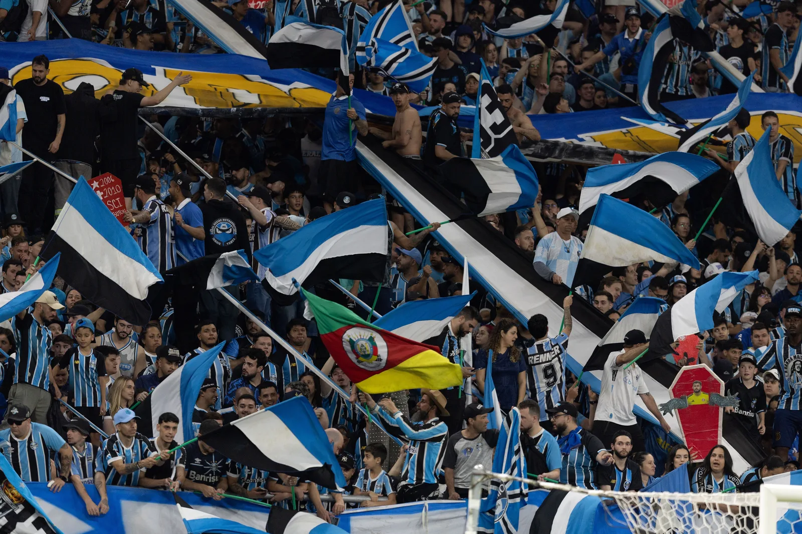 Grêmio recebe o Palmeiras com Renato Gaúcho em nova passagem pelo clube