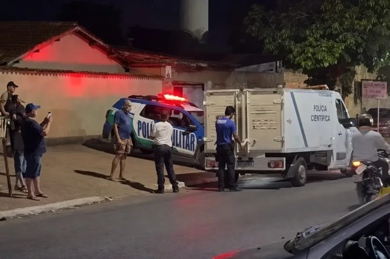 Homem morre após passar mal e bater a cabeça em avenida de Goiânia