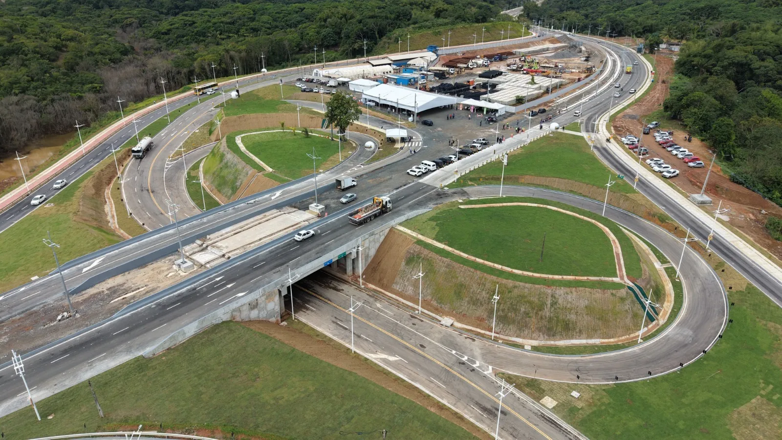 Estrada do Derba terá desvio provisório para obras do VLT em Salvador