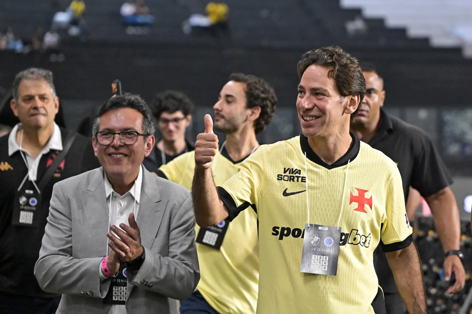 Parecer apoia crédito de até R$ 150 milhões e venda de 90% da SAF do Vasco
