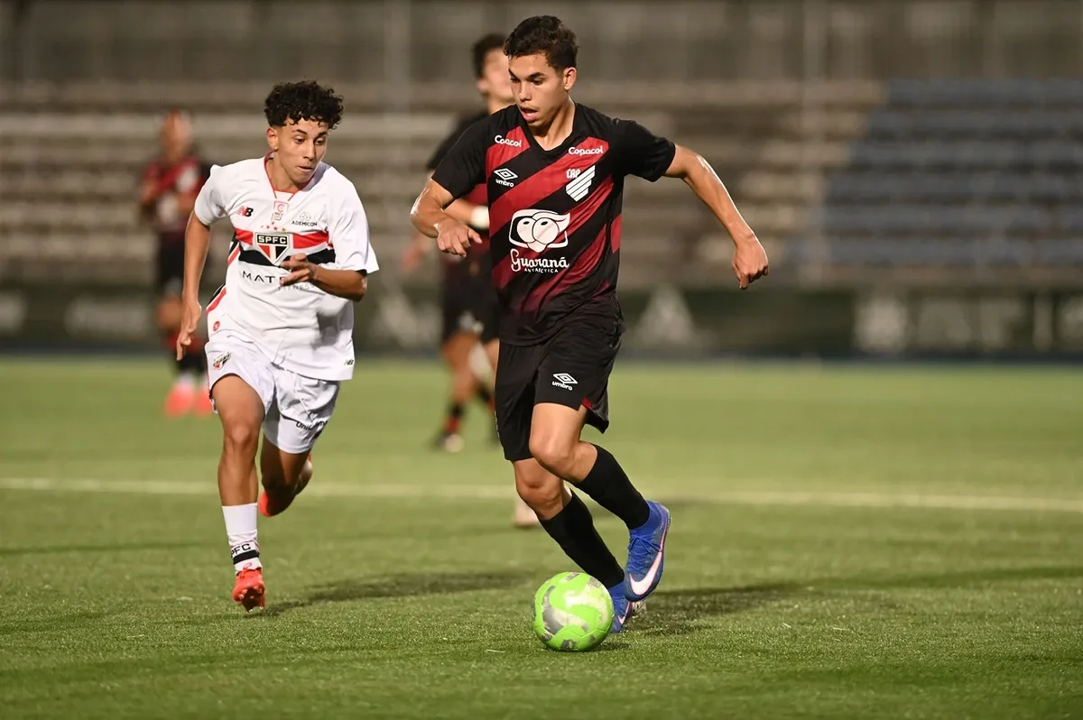 Athletico busca o Mundial Juvenil após campanha invicta