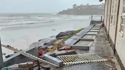 Meteotsunami provoca alagamentos e danos no litoral sul de Santa Catarina