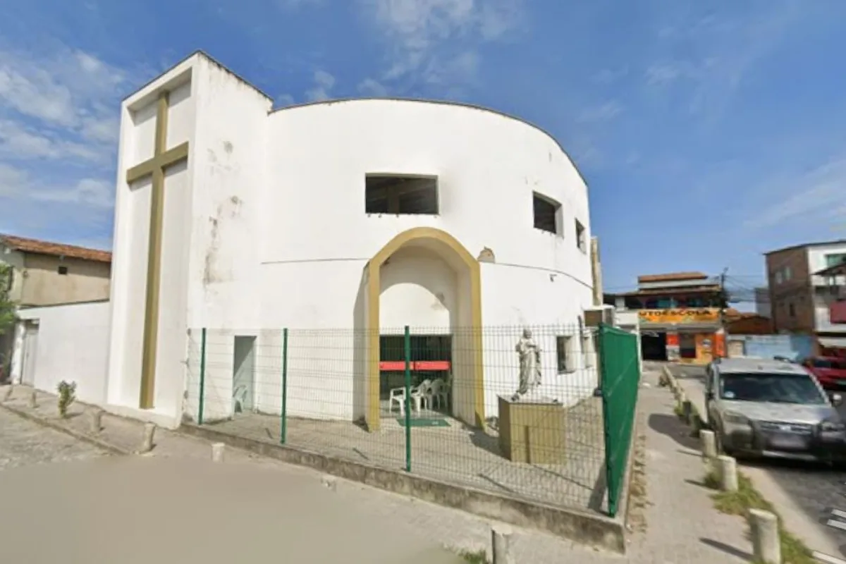 Paróquia Sagrado Coração tem porta arrombada e peças litúrgicas levadas
