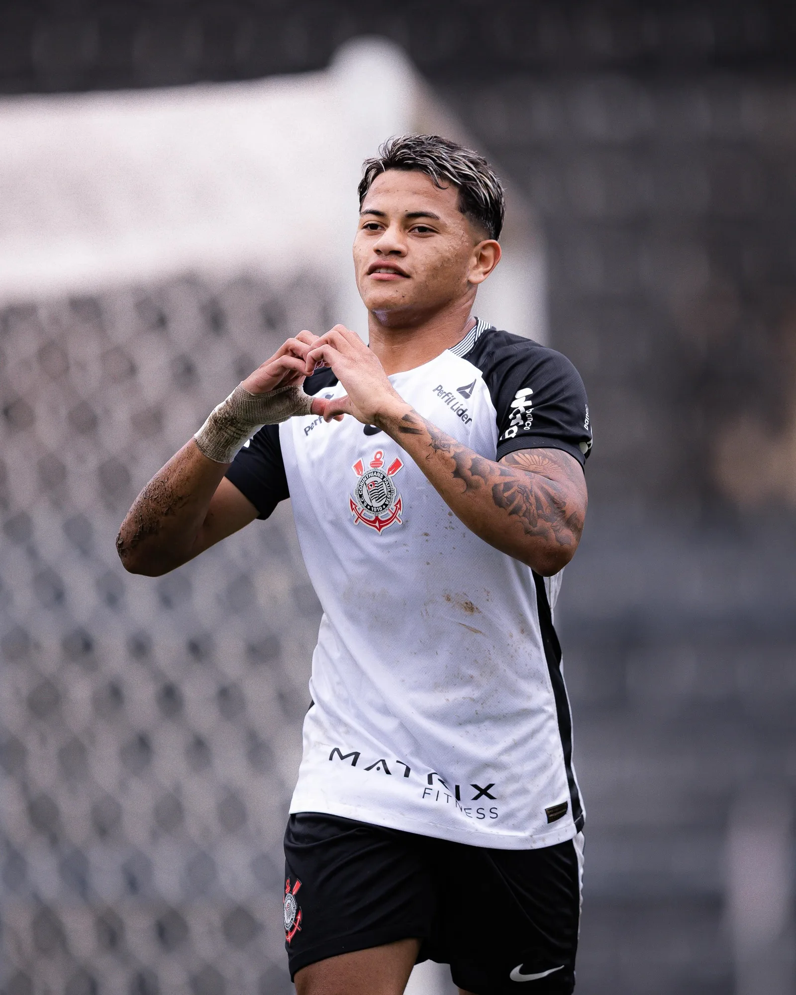 Seis nomes da base do Corinthians podem ganhar espaço no profissional