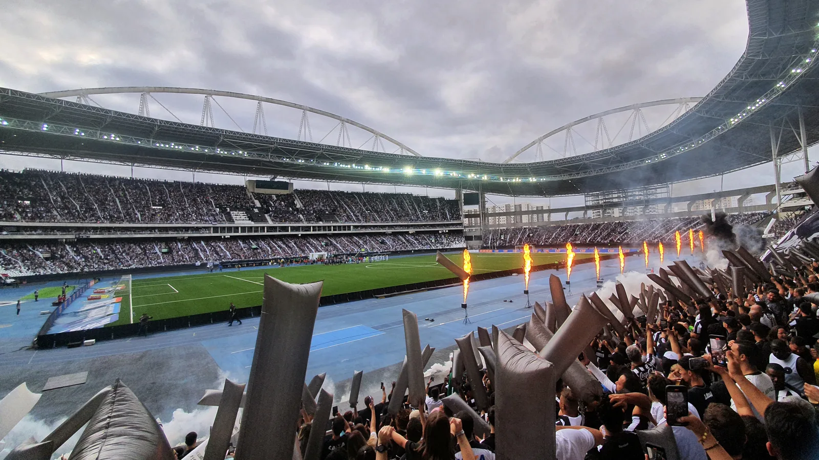 SAF do Botafogo registra dívida superior a R$ 3,5 bilhões