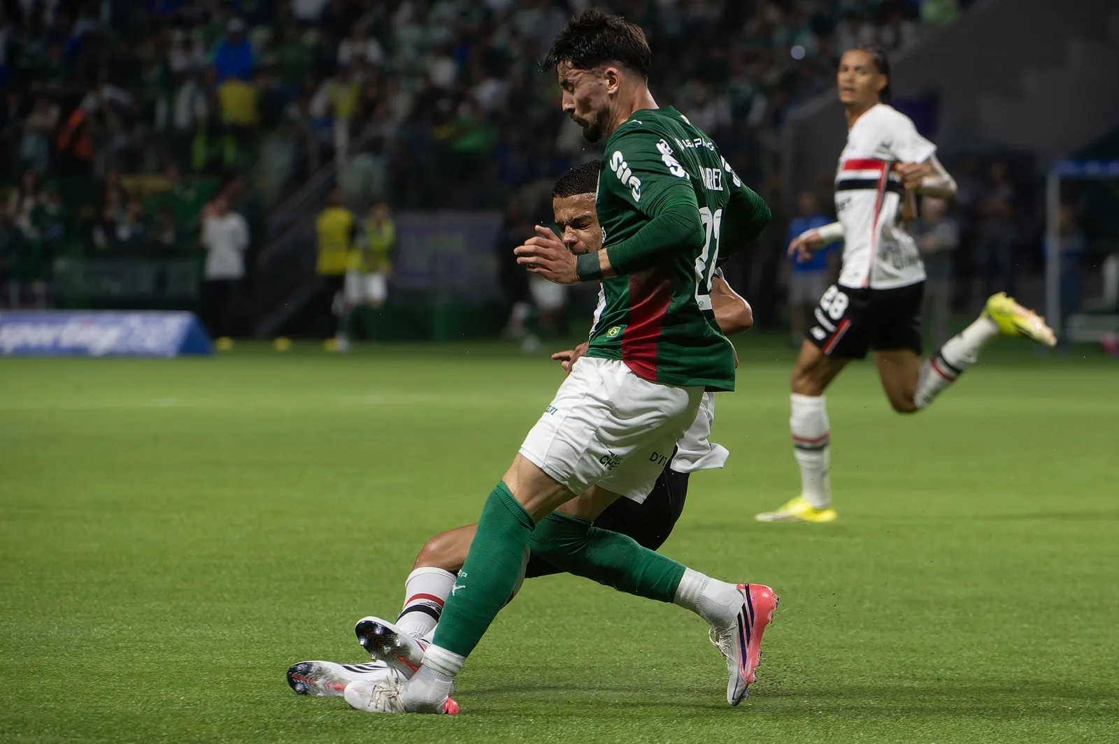 Palmeiras avalia tornozelo de Piquerez e trabalha para ter Mauricio contra a LDU