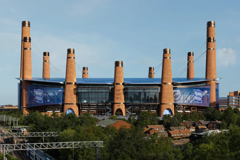 Birmingham City vai usar tijolos de hospital no novo estádio