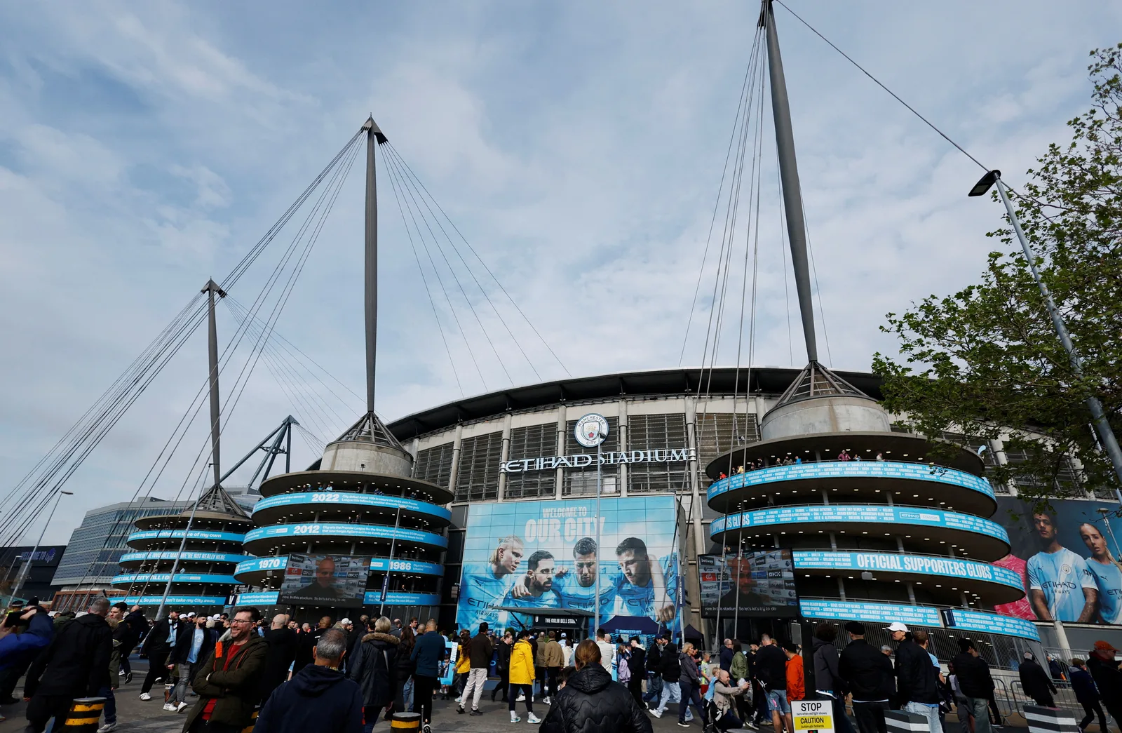 Manchester City pode sofrer punições por violações financeiras na Premier League