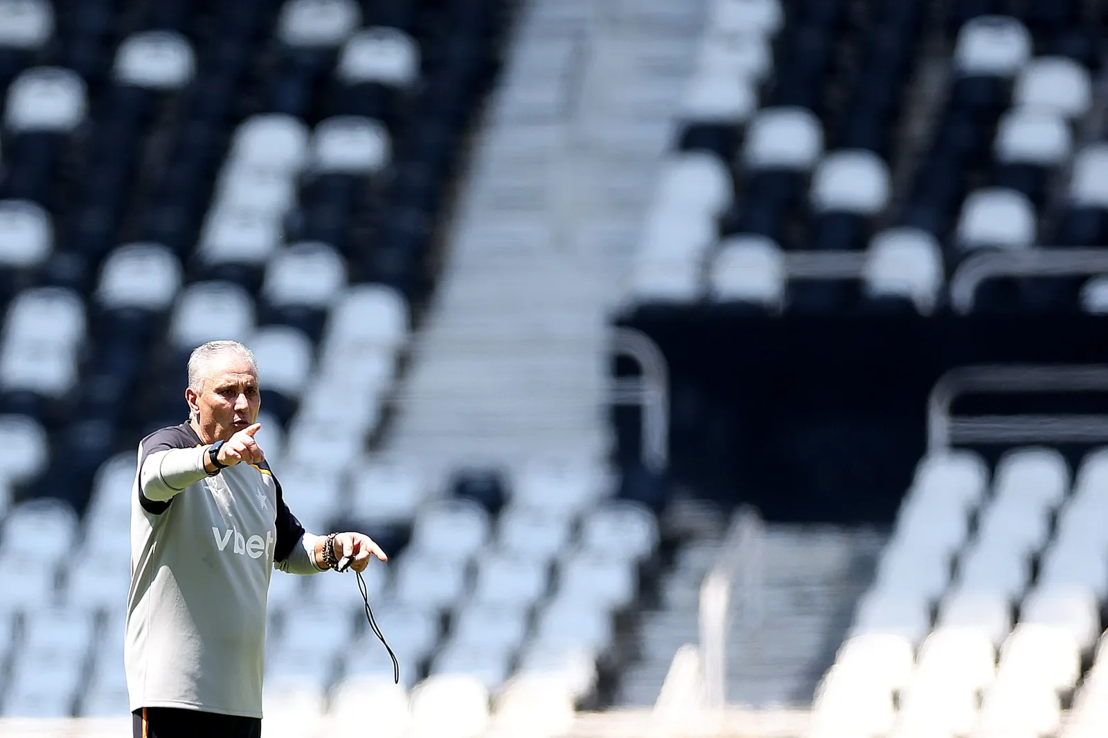 Botafogo usa Data Fifa para testar formação e mudanças defensivas