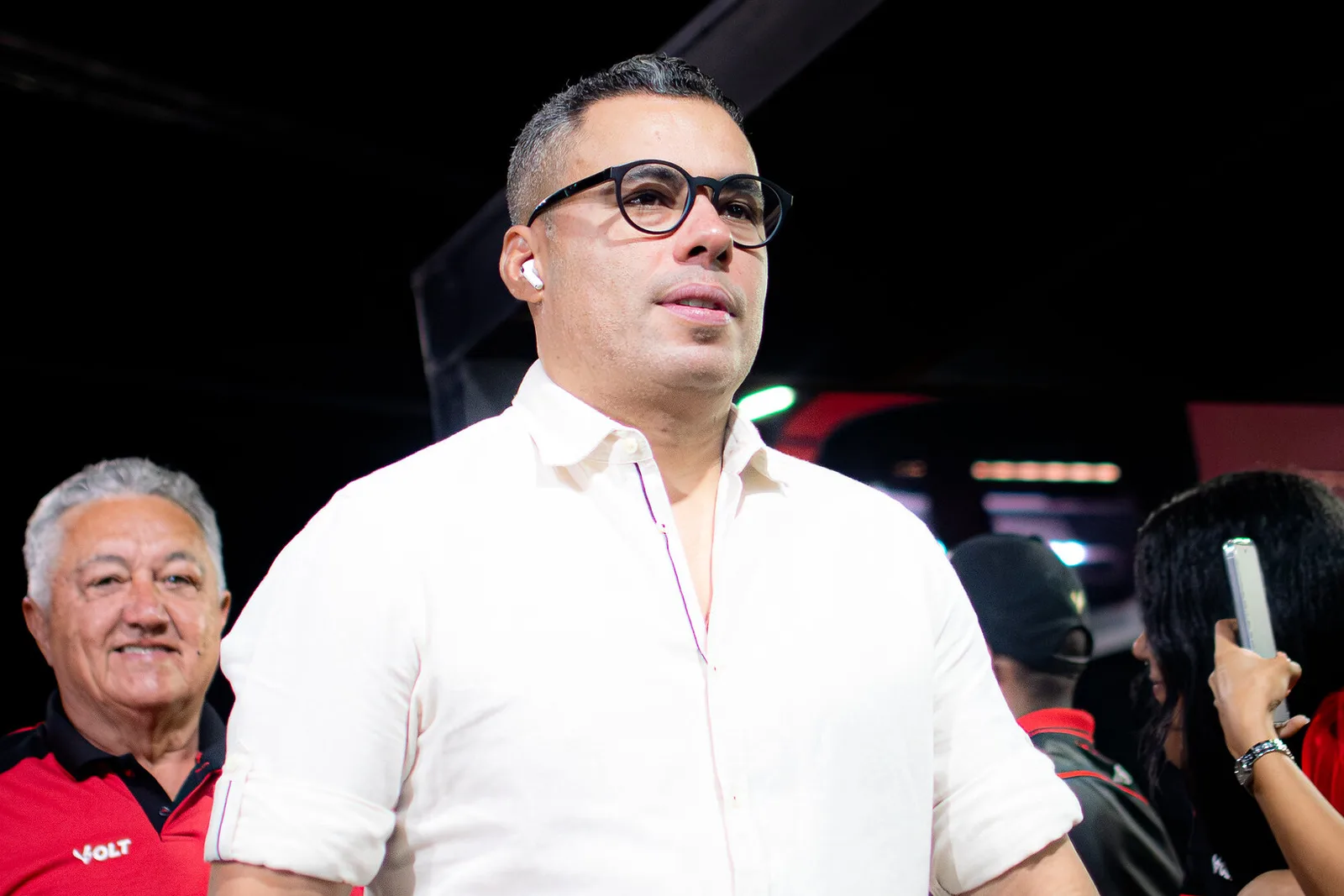Jair Ventura entra no radar do Internacional e pode deixar o Vitória