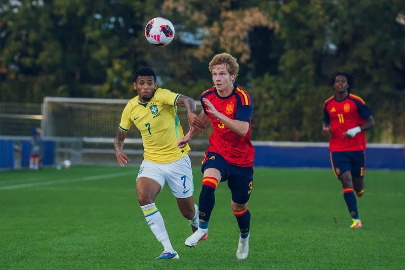Kauê Furquim marca, mas Brasil perde para a Espanha no Sub-17