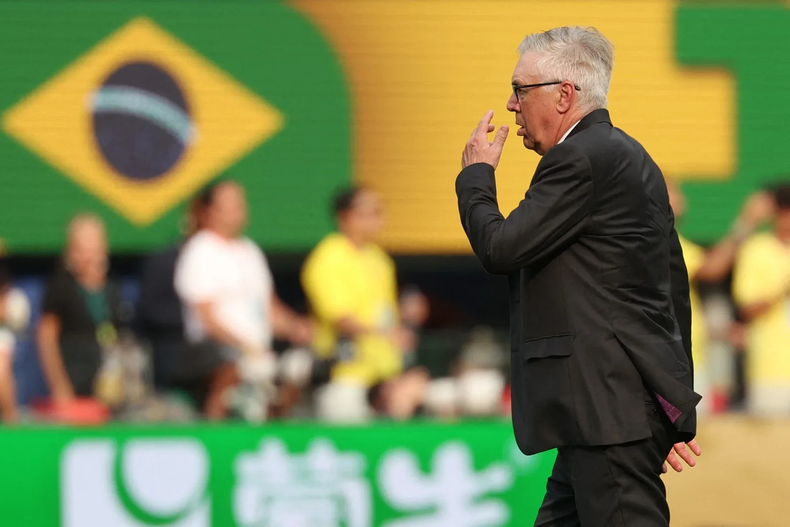 Ancelotti ocupa 12º lugar entre os técnicos mais bem pagos do futebol mundial