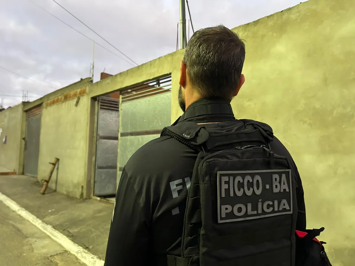 Operação cumpre 32 prisões contra grupo investigado por crimes em quatro estados