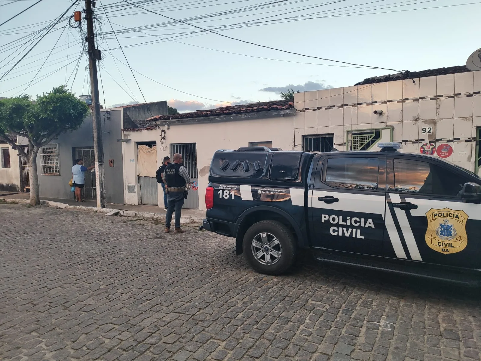 Operação bloqueia R$ 5 milhões e prende quatro suspeitos na Bahia e em Minas
