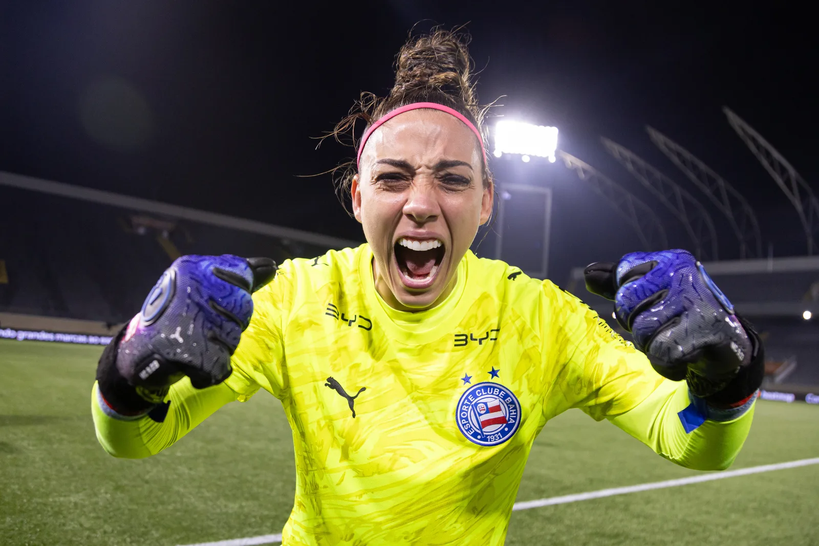 Goleira Yanne é a primeira atleta profissional do Bahia convocada para o Brasil