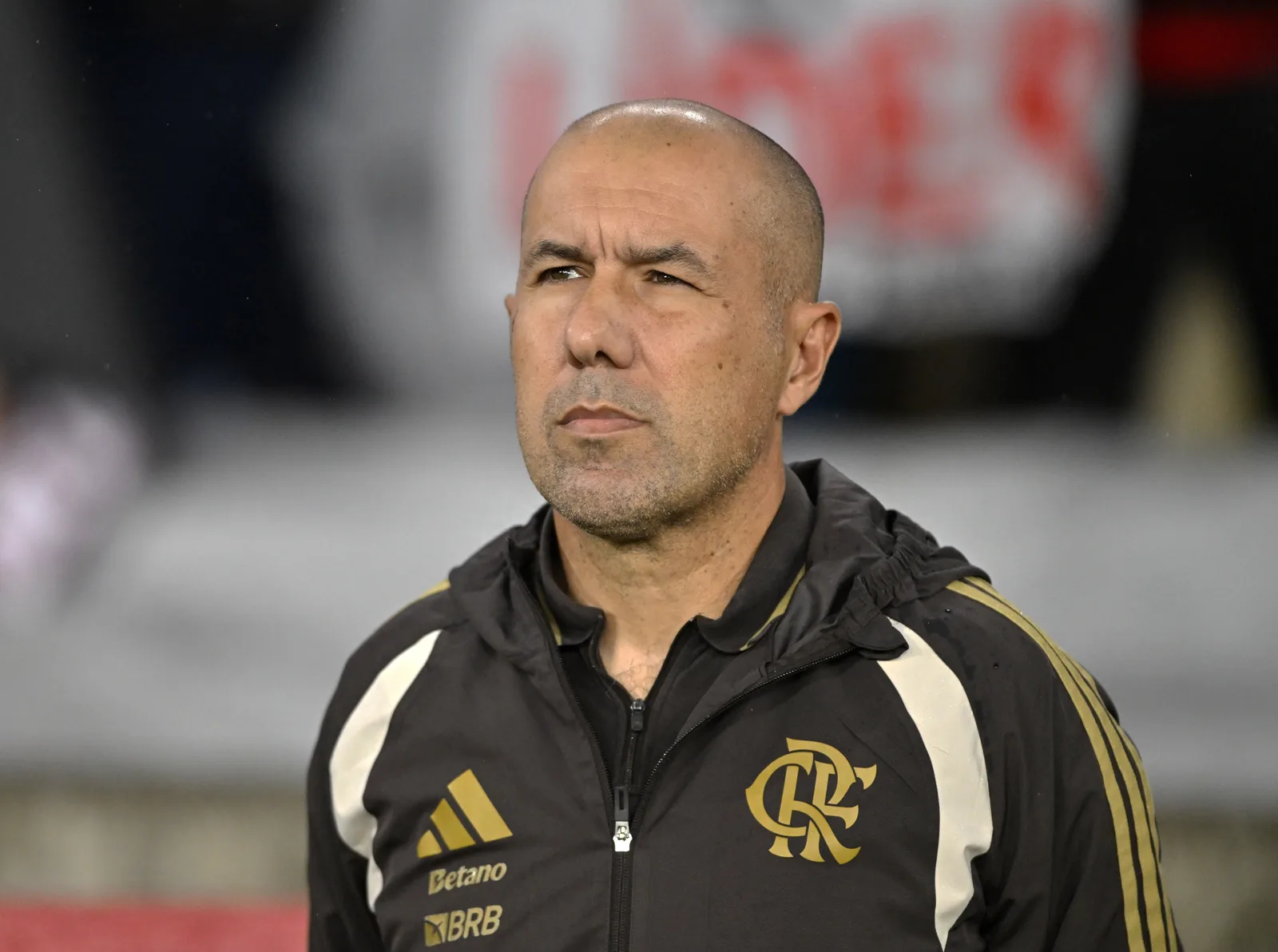 Flamengo define alternativas no meio e no ataque para duelo com o Bragantino