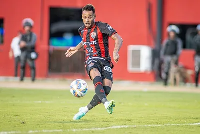 Mateus Gonçalves retoma carreira e mira possível volta ao Vitória