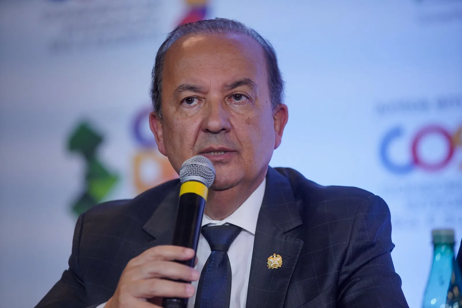 Lei em SC permite que pais proíbam filhos de participar de atividades sobre gênero nas escolas