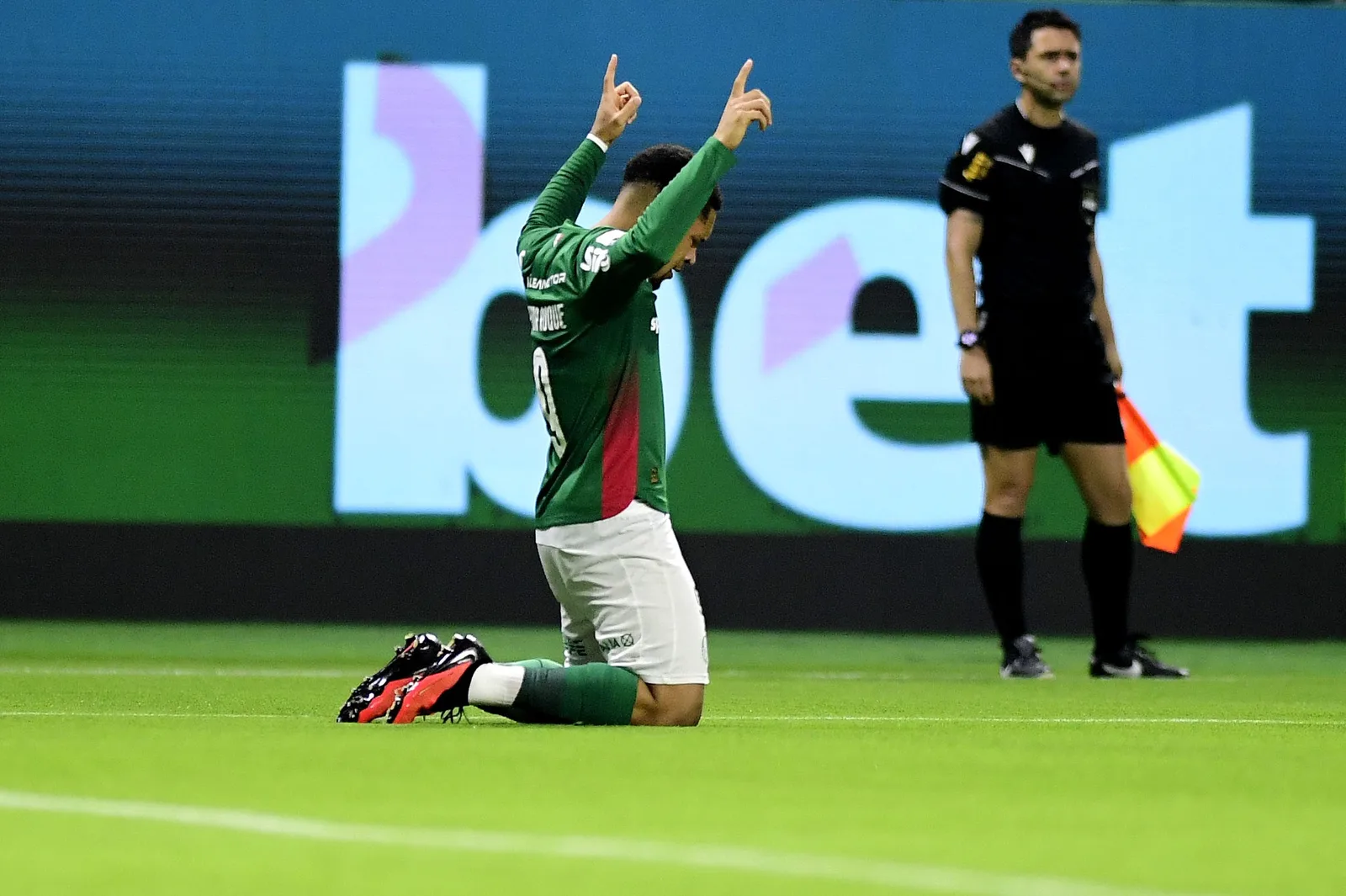 Palmeiras vence São Paulo e alcança marcas históricas no Choque-Rei