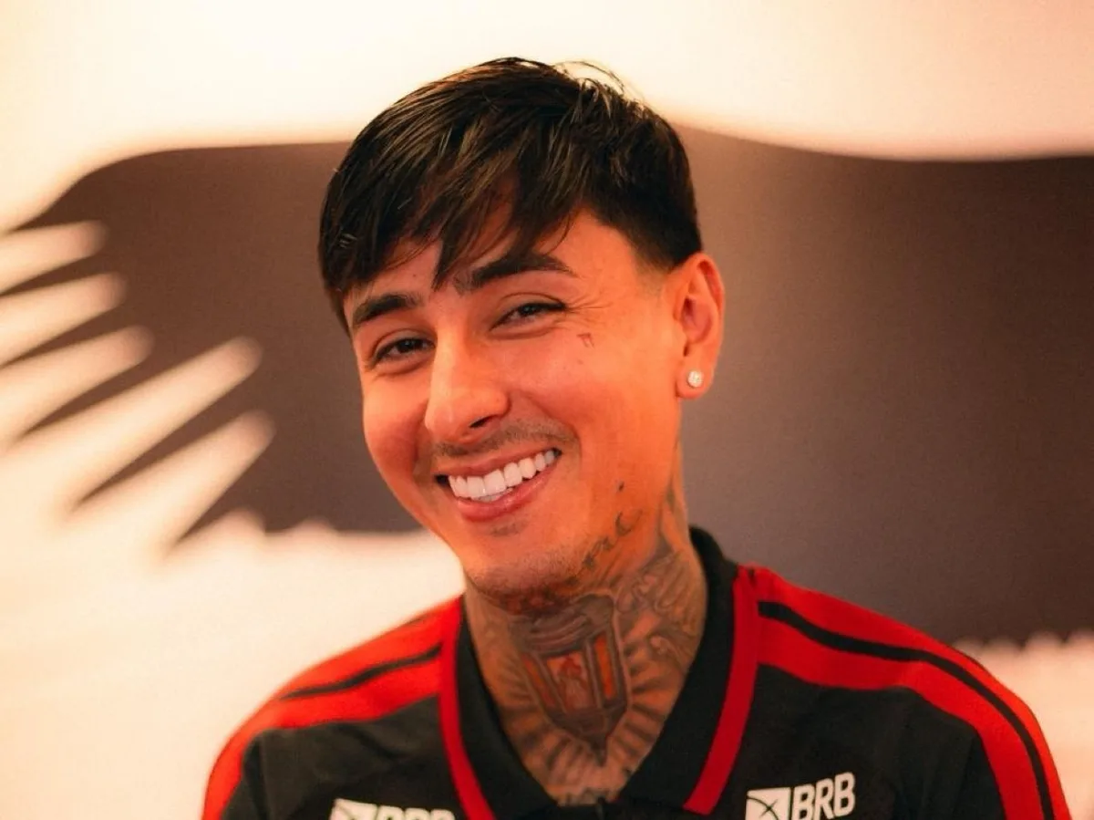 Pulgar renova com o Flamengo até 2029 após ofertas de clubes árabes