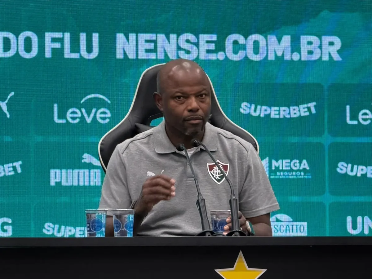 Marcão aponta sequência de gols como decisiva na derrota do Fluminense