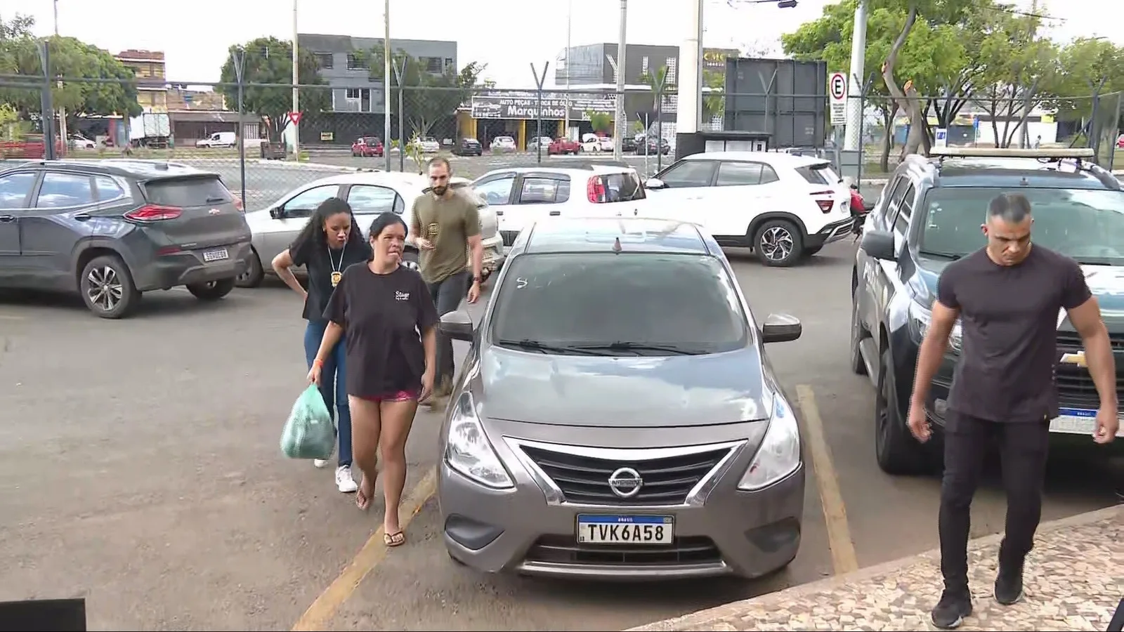 Mãe e companheiro são presos após bebê ser encontrado carbonizado